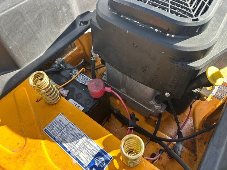 cub-cadet-rzts46-image-25