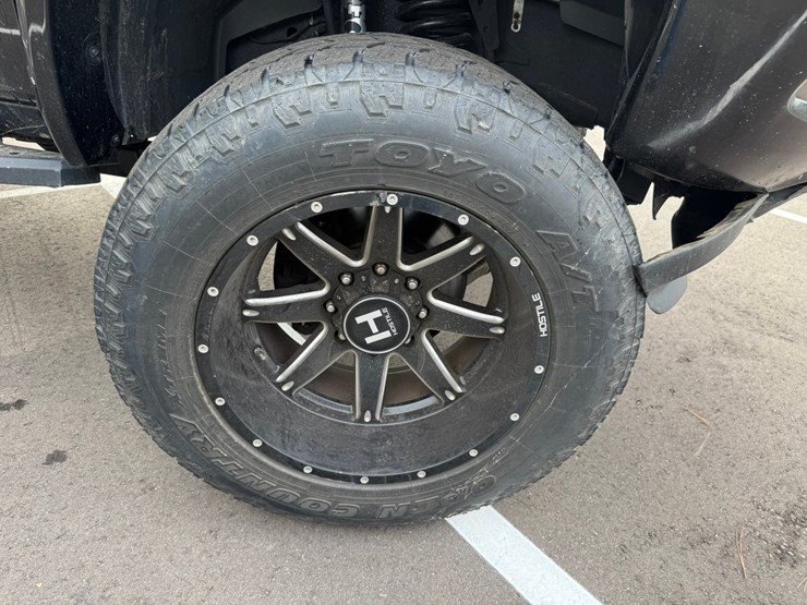 2013-dodge-2500-image-57