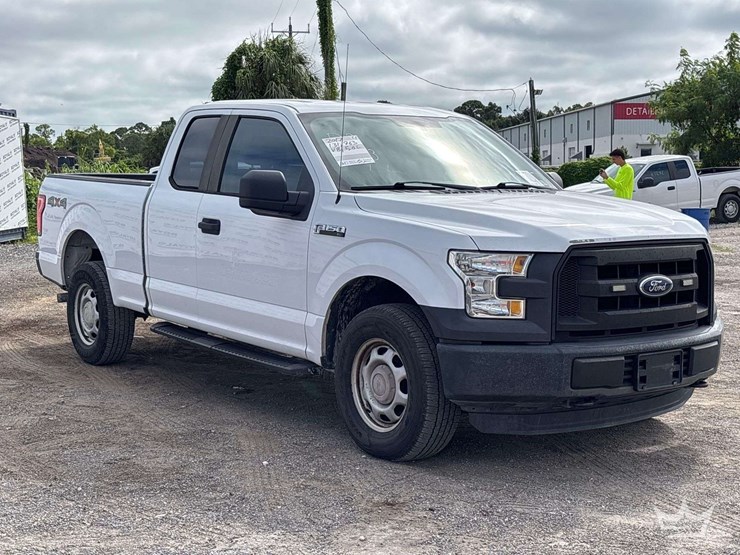 2017-ford-f150-image-2