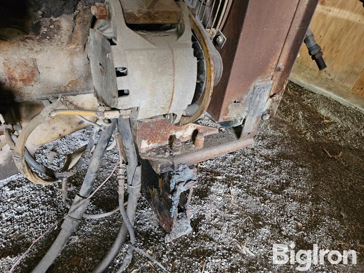 caterpillar-3208-image-19
