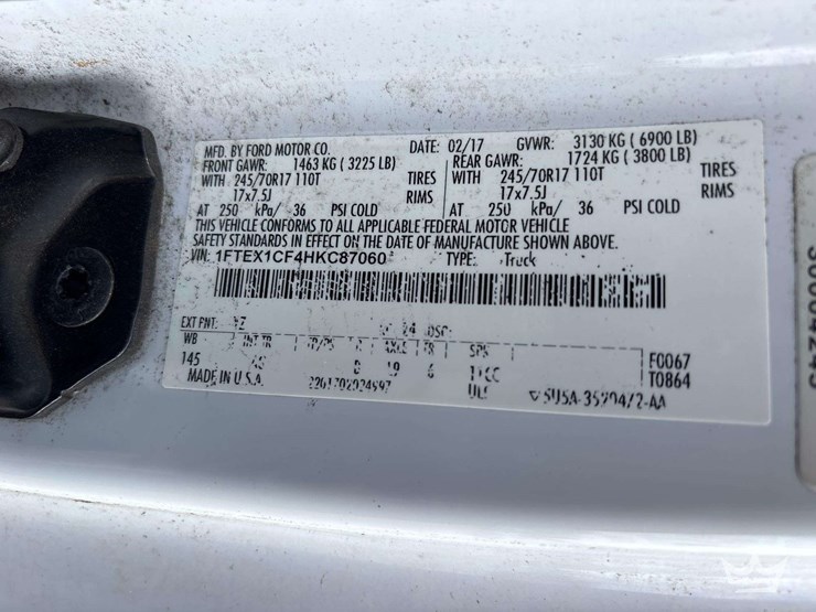 2017-ford-f150-image-5