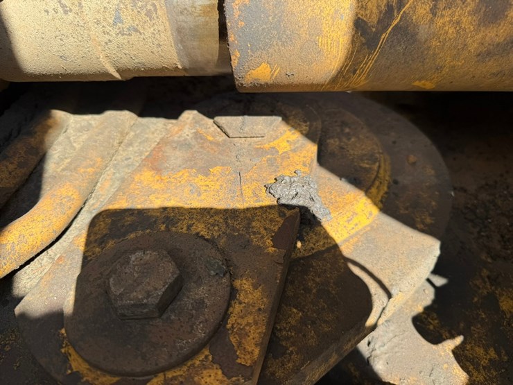 2017-caterpillar-988k-image-93