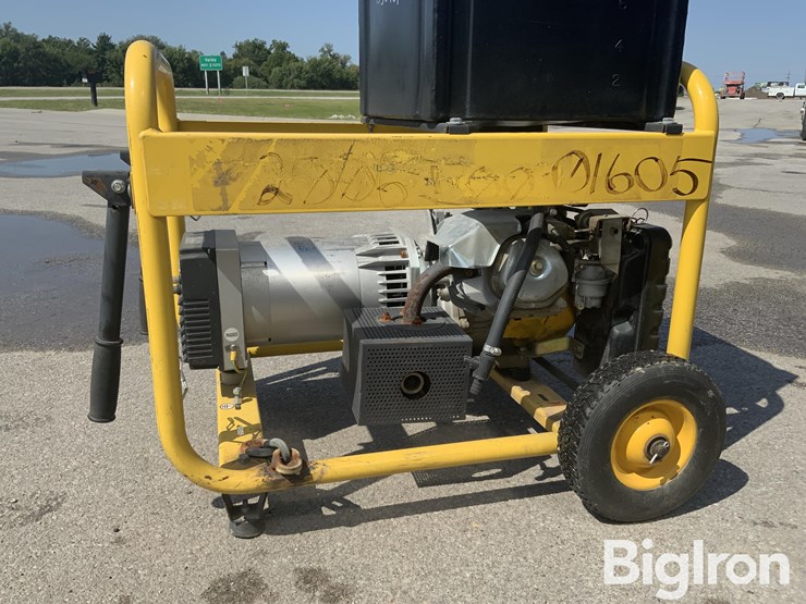 2025-massey-ferguson-730-image-13