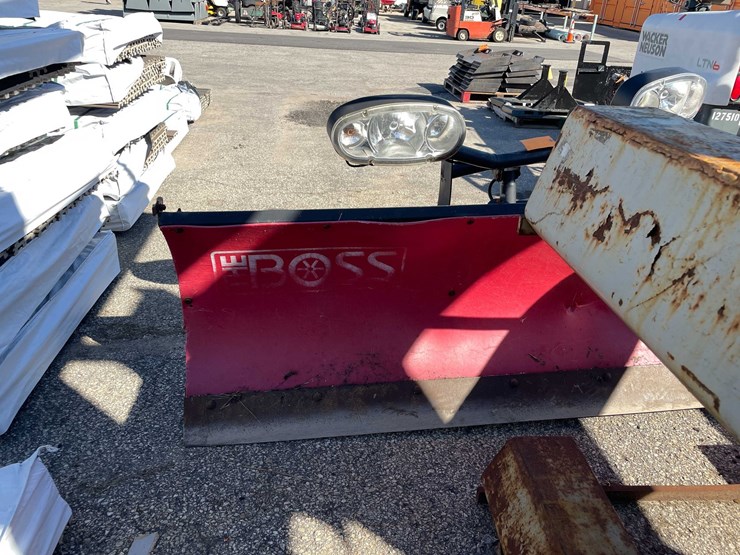 #4055-•-boss-7'-6"-snowplow-(08)-image-4