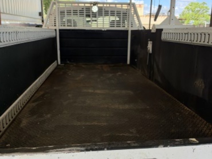 2019-ford-f450-image-16