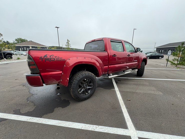 #1929-•-2007-toyota-off-road-pickup-truck-image-5