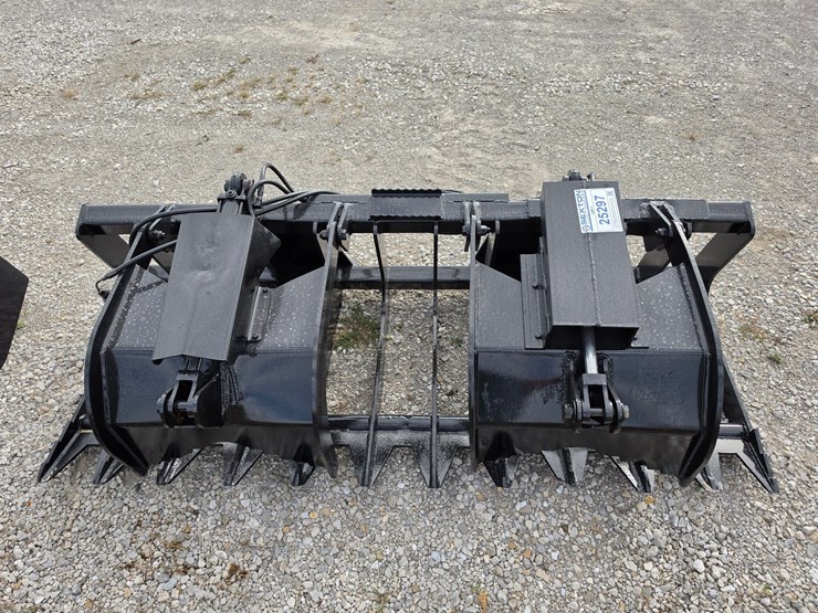 #25297-•-skid-steer-grapple-attachment-image-1