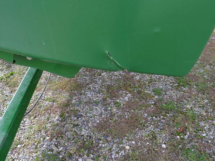 2016-john-deere-630f-image-16