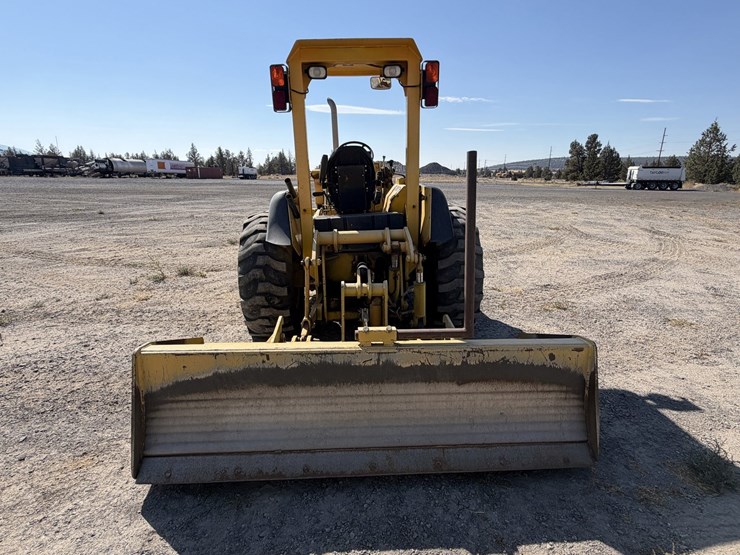 2007-deere-210le-image-6