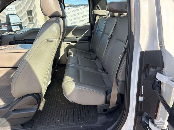 2017-ford-f250-image-18