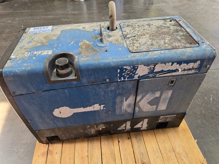 #25308-•-miller-bobcat-250-generator/welder-image-5