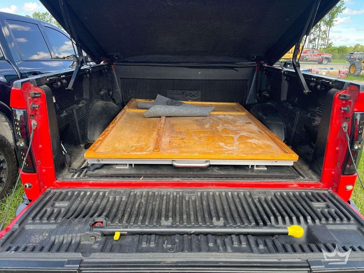 2010-ford-f150-image-28