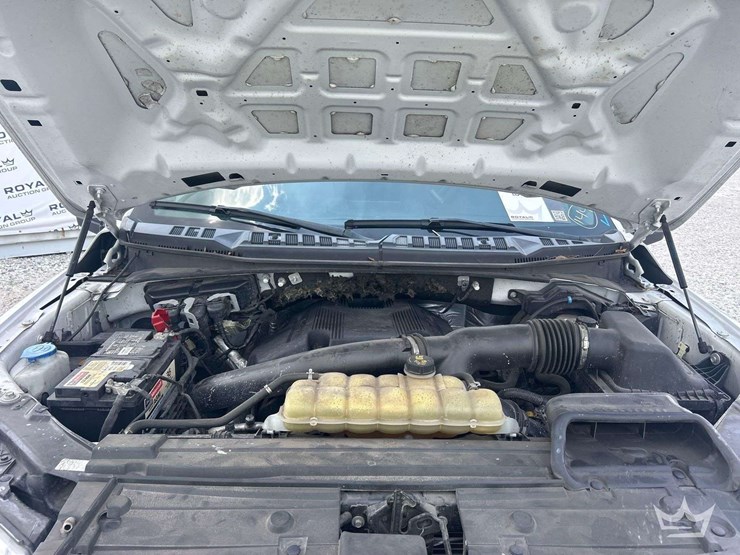 2020-ford-f150-image-7