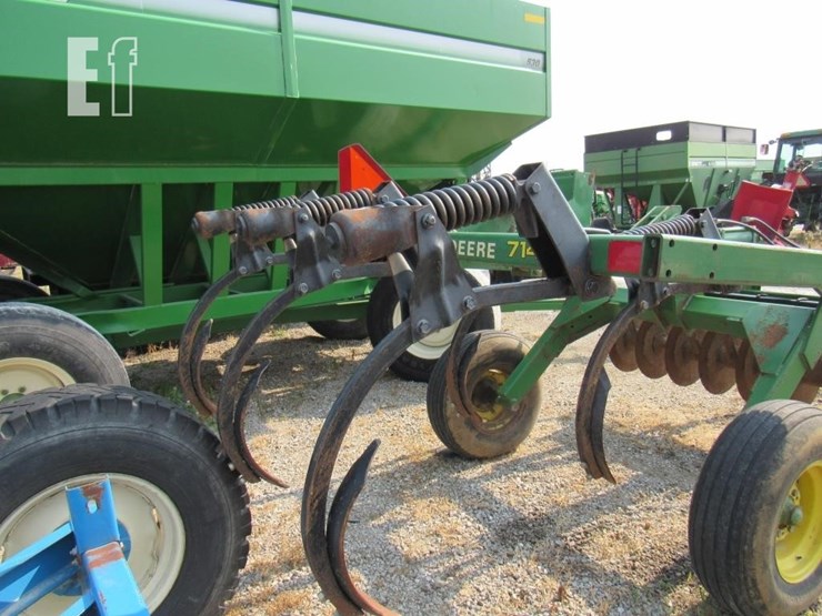 1988-john-deere-714-image-4