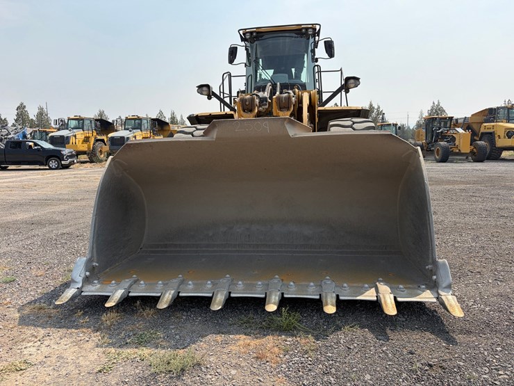 2018-caterpillar-980m-image-2