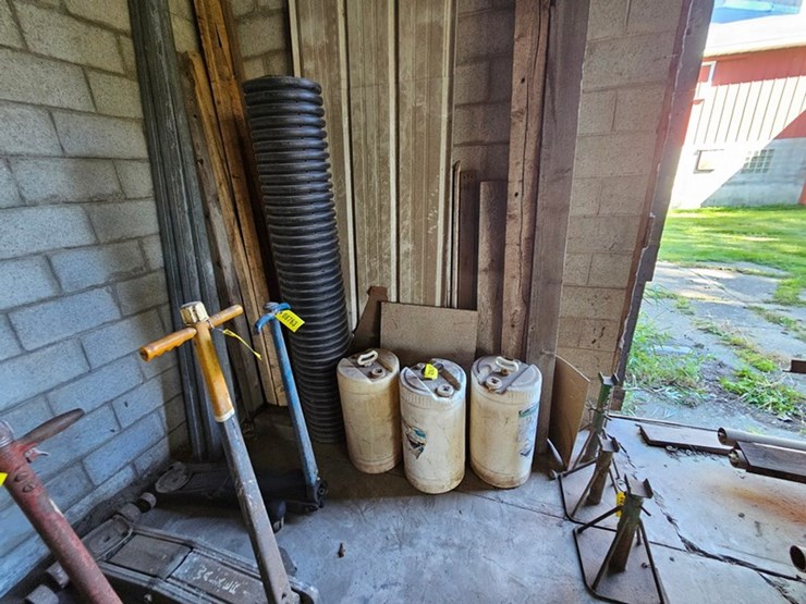 #8762-•-steel/wood/barrels-job-lot-image-9
