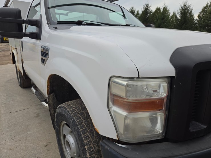 2009-ford-f250-image-17
