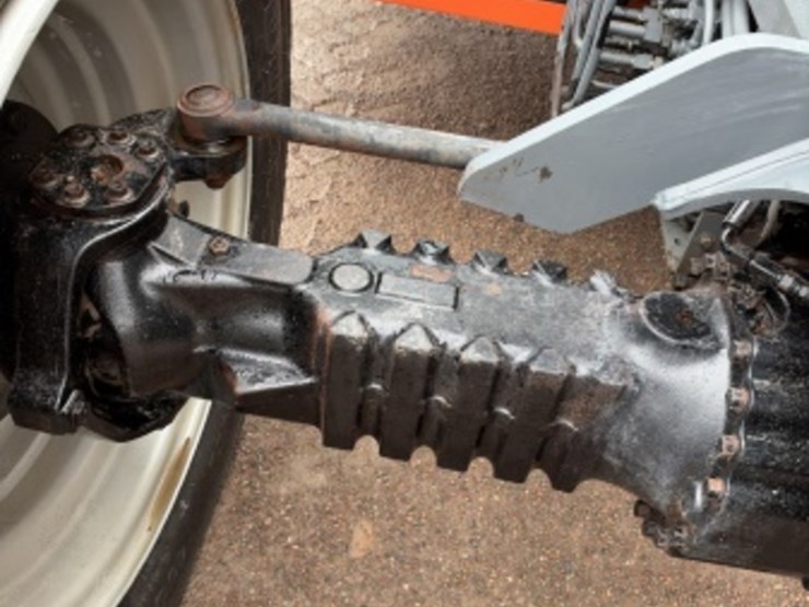 2012-jlg-g9-43a-image-17