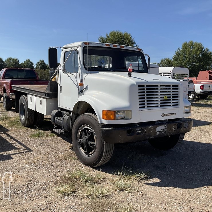1992 INTERNATIONAL 4700