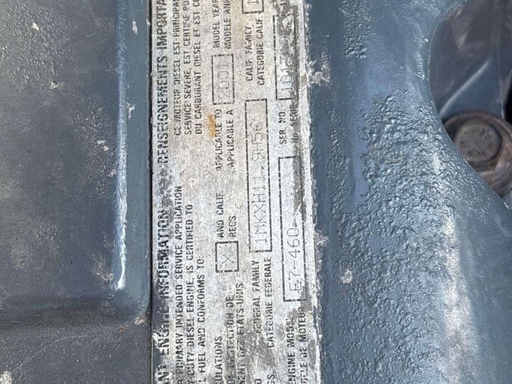 2002-mack-cl713-image-11