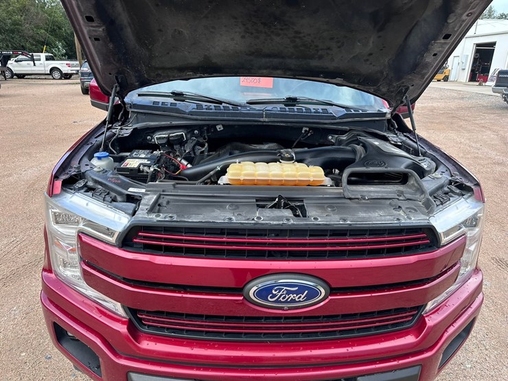 2019-ford-f150-lariat-image-26