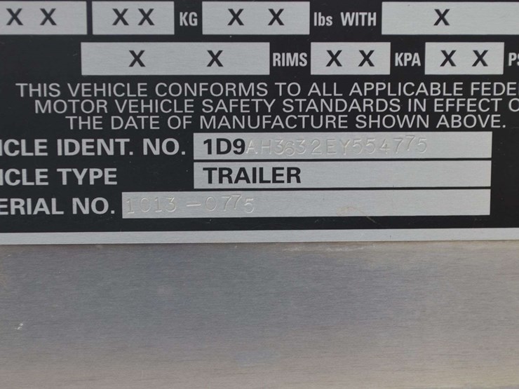2014-dakota-aluminum-tri-axle-hopper-bottom-trailer-image-17