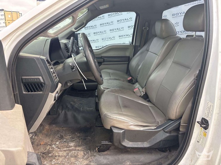 2016-ford-f150-image-14