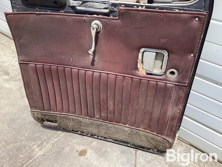 1984-kenworth-driver-side-bottom-latch-handle-door-image-13