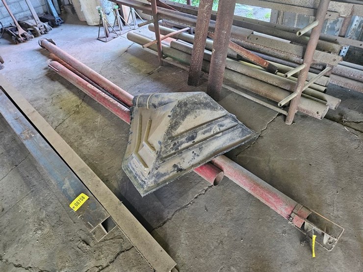 #8759-•-mid-states-feed-augers-w/-boot-image-3