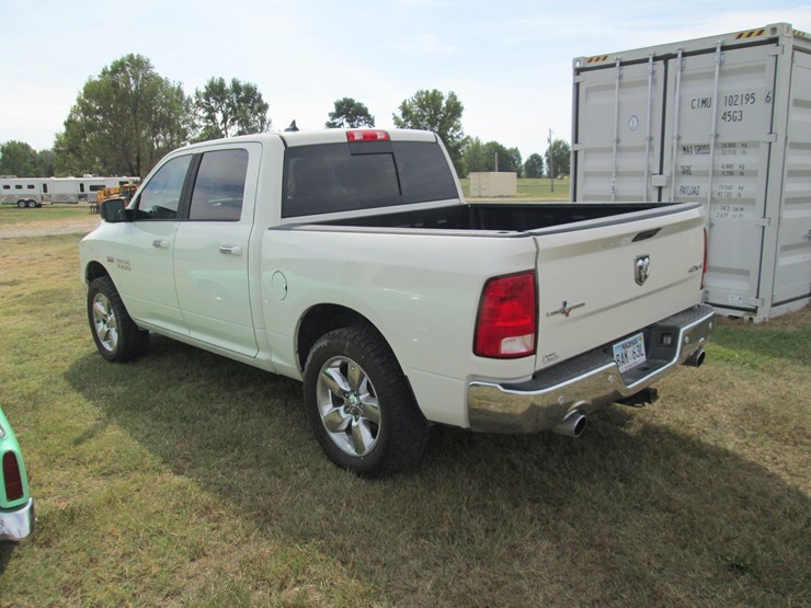 2016-dodge-ram-1500-image-4