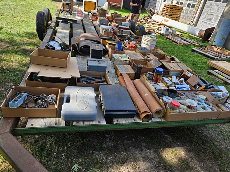 #8000-•-live-on-the-ground-only-items-image-13