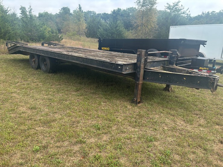 #2340-•-24'-tandem-axle-flatbed-trailer-image-4