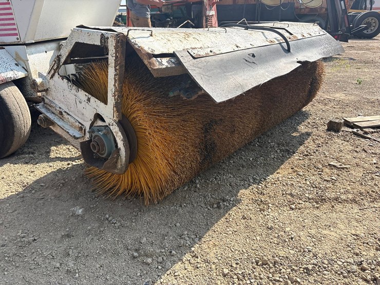 2007-roadtec-fb100-image-31