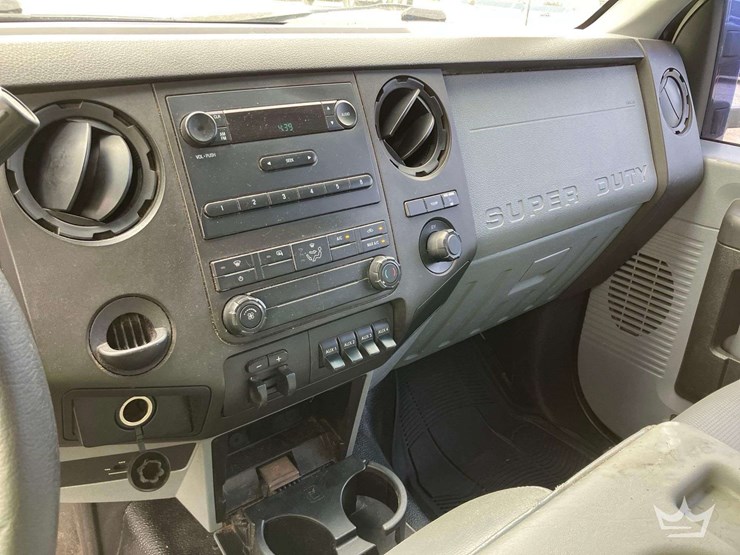 2016-ford-f350-image-15