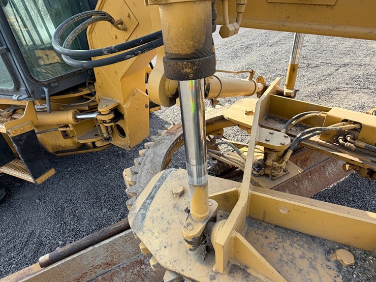 2000-new-holland-rg80-image-23