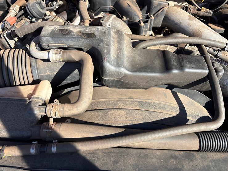 2014-ford-f350-image-31