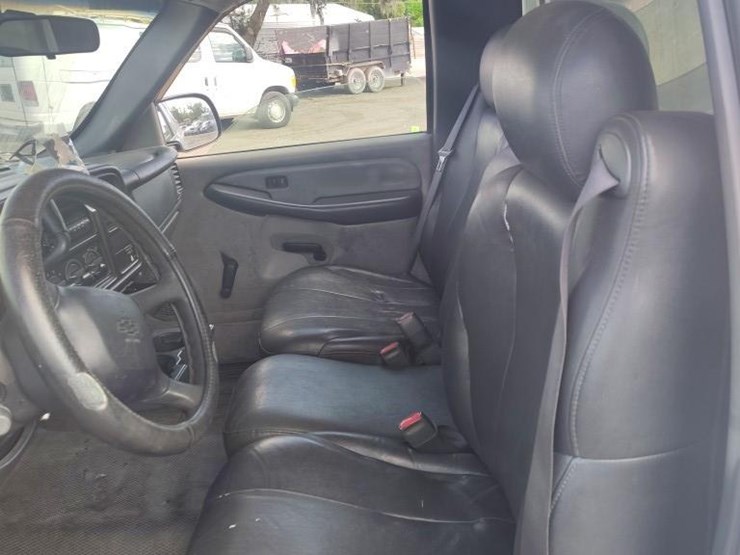 2000-chevrolet-silverado-1500-image-5