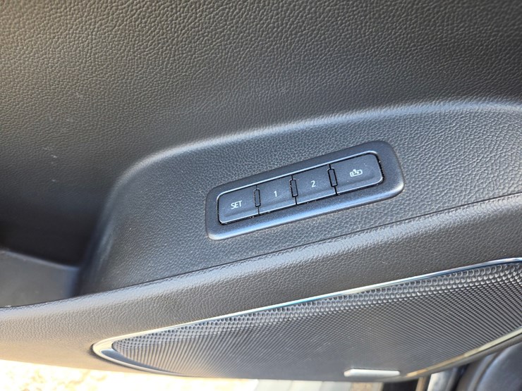 2019-gmc-yukon-image-53