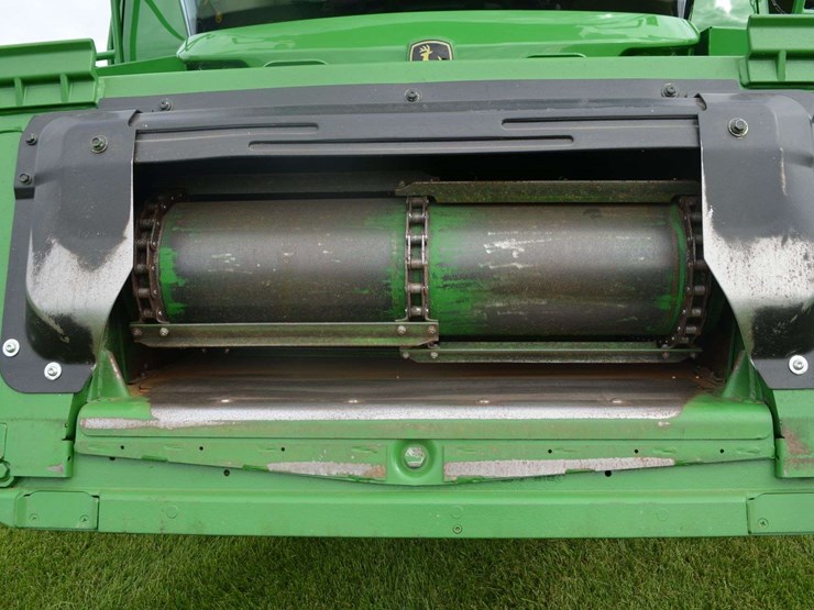 2012-john-deere-s550-image-97