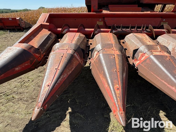1979-massey-ferguson-750-image-19