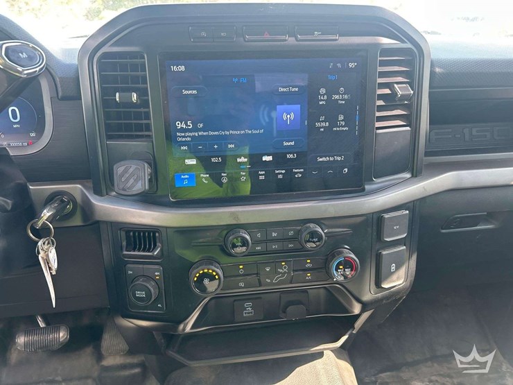 2024-ford-f150-image-19