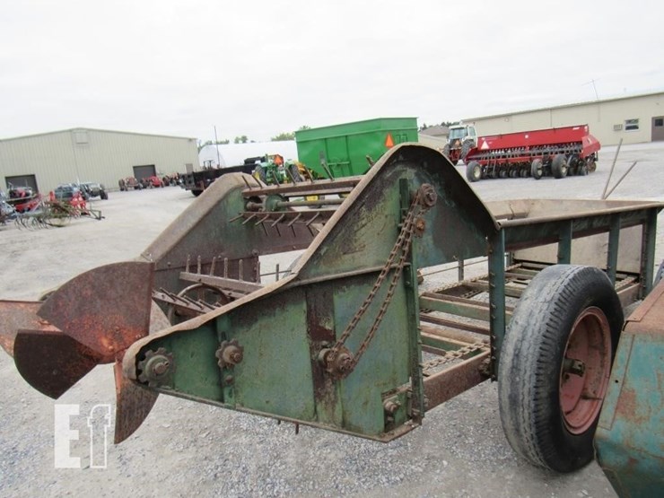 oliver-manure-spreader-image-10