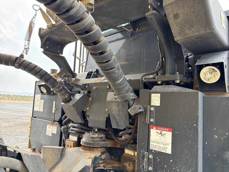 2018-komatsu-hm400-5-image-20