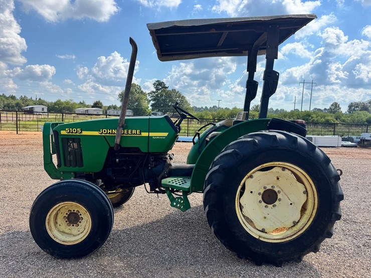 john-deere-5105-image-2