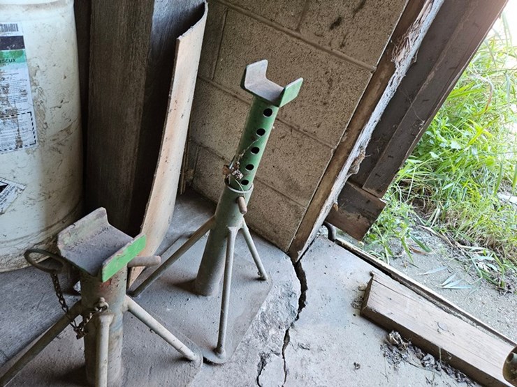 #8761-•-shop-jack-stands-image-4