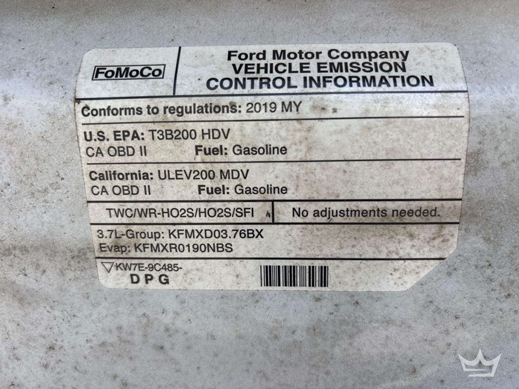2019-ford-transit-image-11
