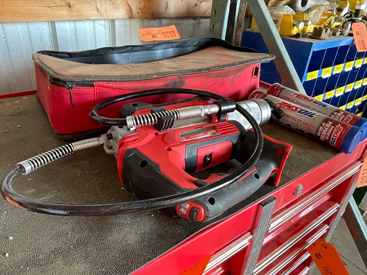 #5510-•-milwaukee-18v-cordless-grease-gun-image-2