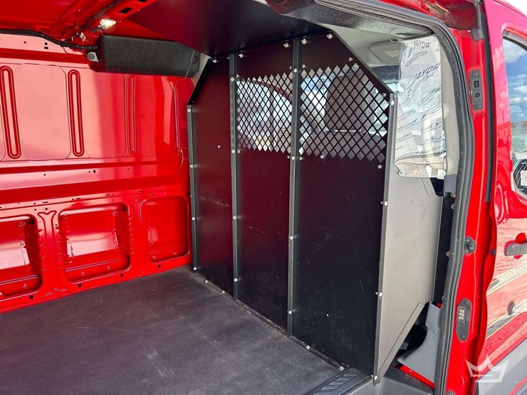 2016-ford-transit-image-9