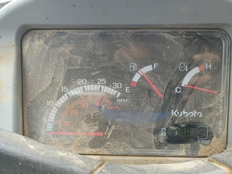 2013-kubota-rtv1100-image-31