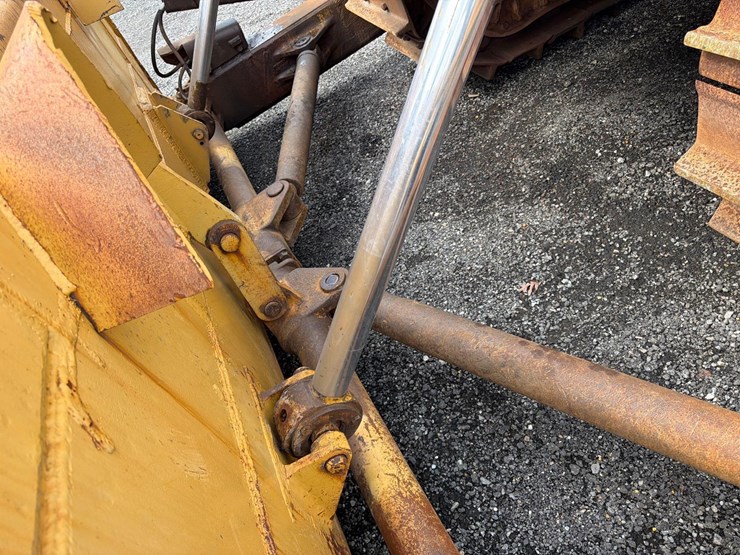 caterpillar-d9h-image-18